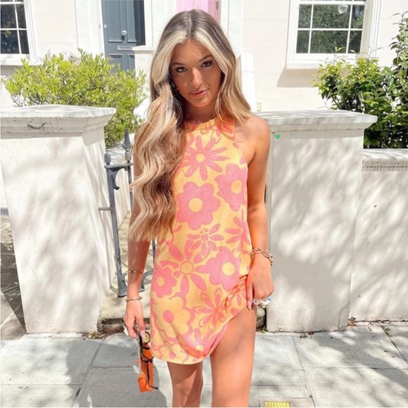 BLOGGERS FAVE Zara Jacquard Terrycloth Mod 60s Halter Mini Dress -NWT, sz S or L - Picture 2 of 12